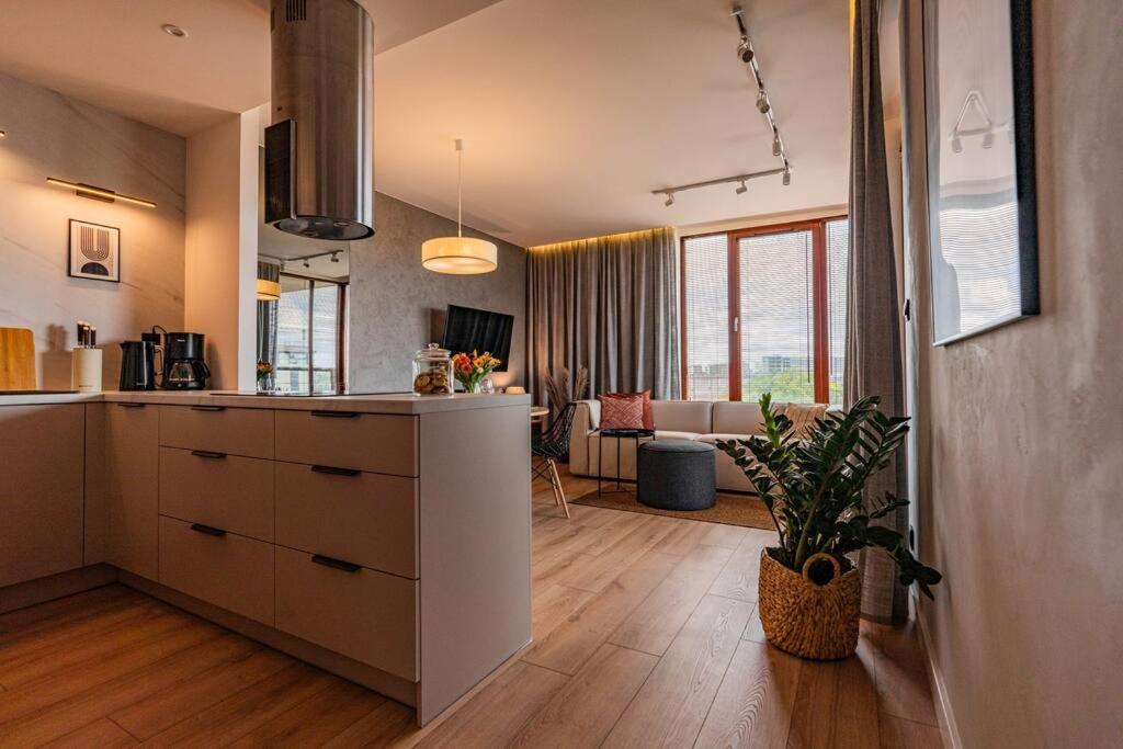 Apartament Na Grabiszynskiej Wroclaw Bagian luar foto