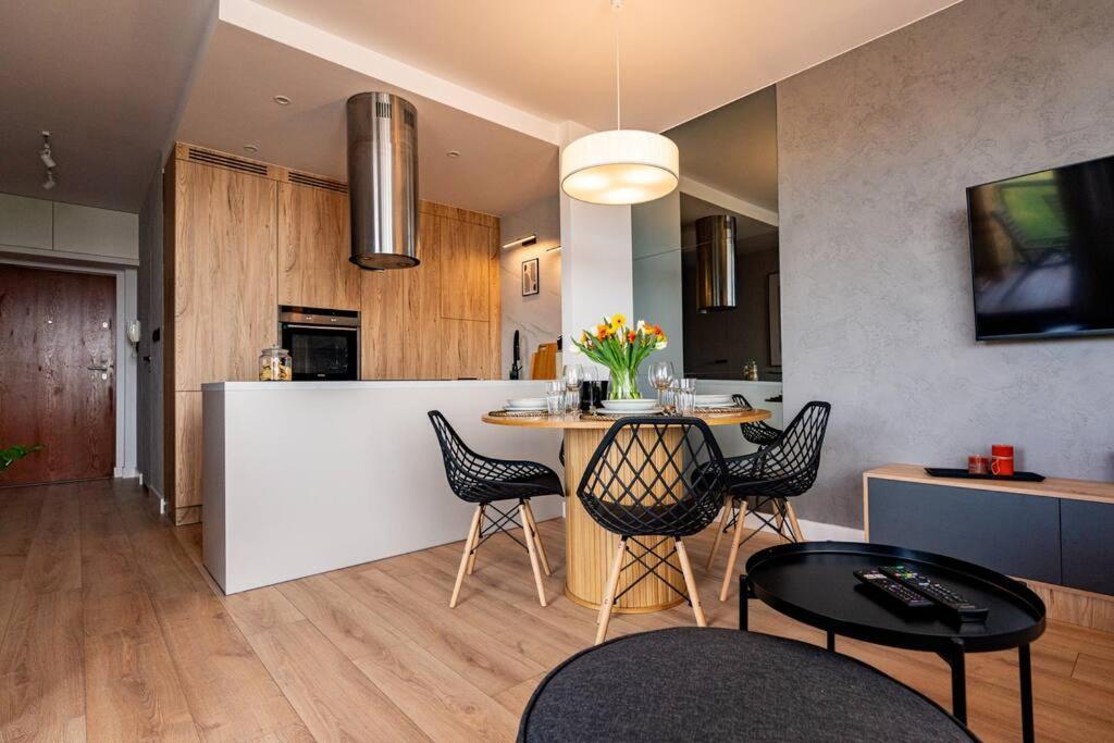Apartament Na Grabiszynskiej Wroclaw Bagian luar foto