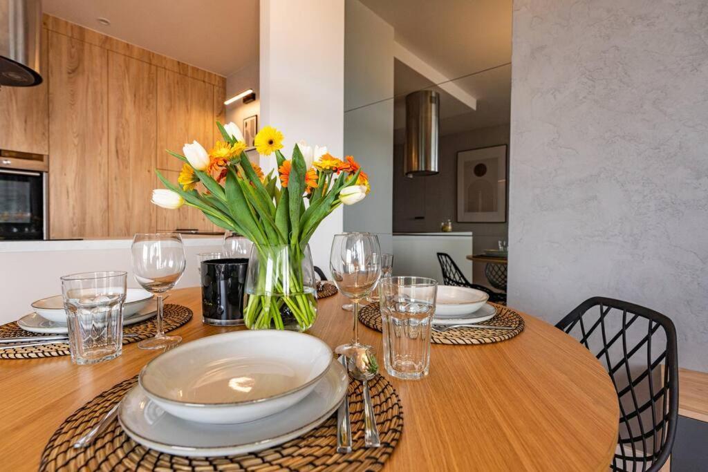 Apartament Na Grabiszynskiej Wroclaw Bagian luar foto