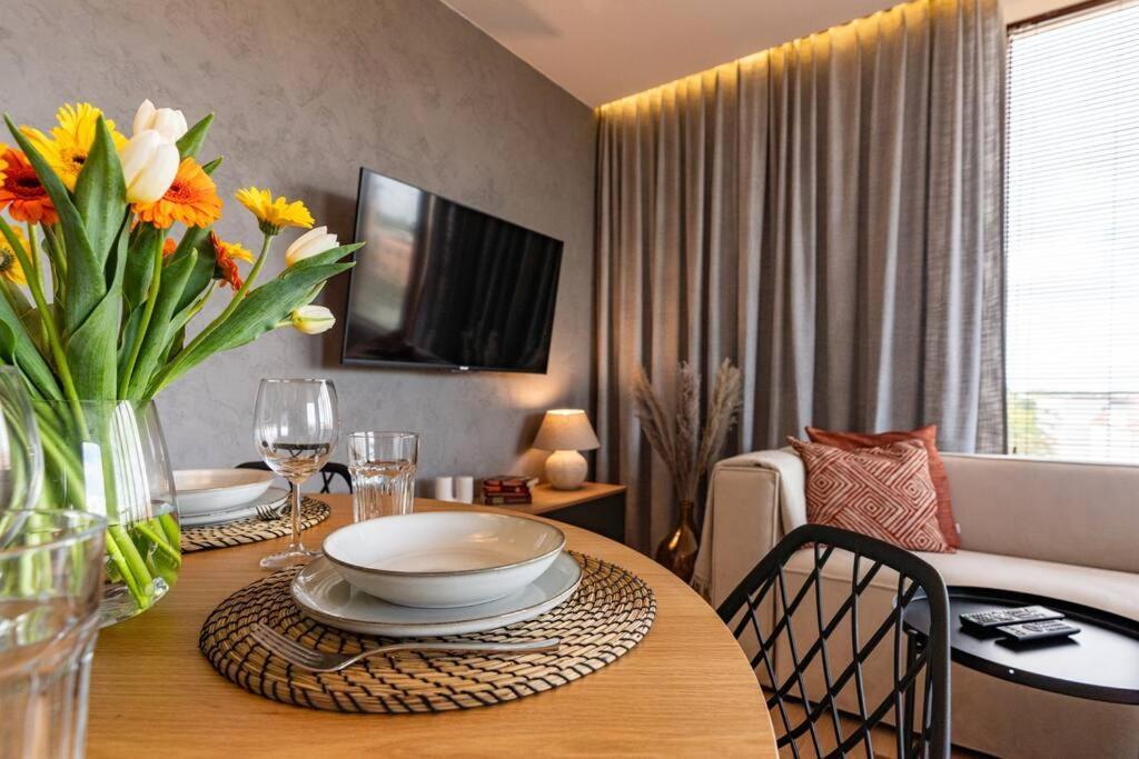 Apartament Na Grabiszynskiej Wroclaw Bagian luar foto